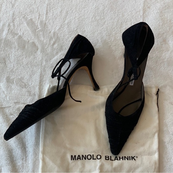 Vintage Manolo Blahnik Black Suede Pumps w/Ankle Strap, Approximate Size 10.5! - Picture 2 of 11